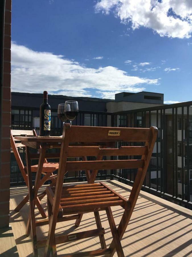 Sunny Apartment Ortachala تبليسي المظهر الخارجي الصورة