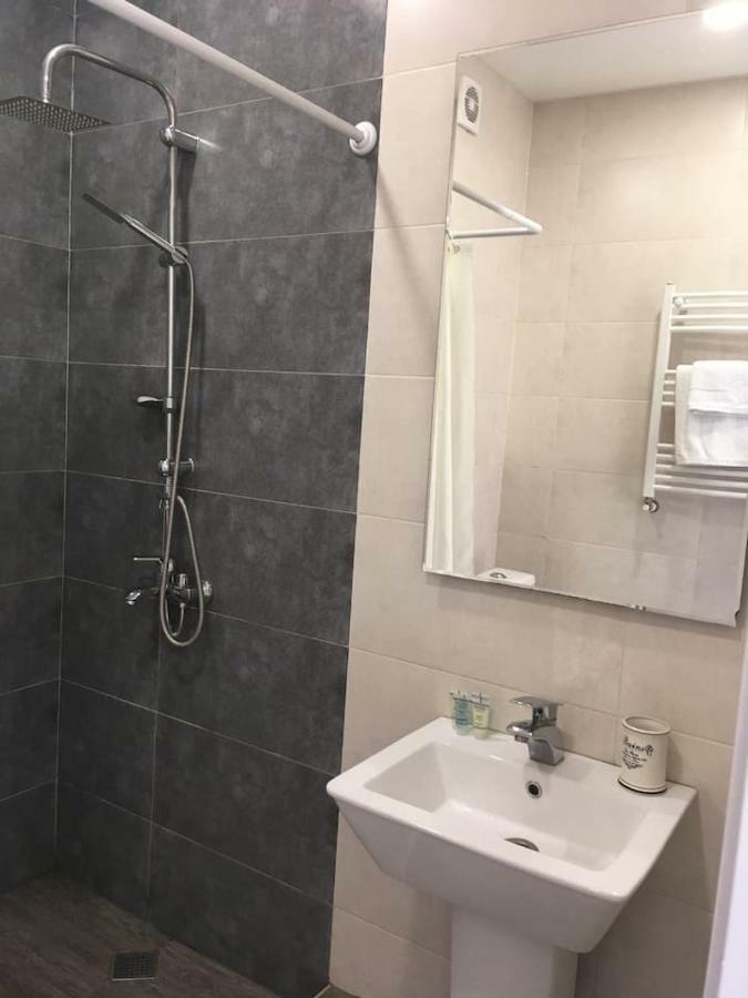 Sunny Apartment Ortachala تبليسي المظهر الخارجي الصورة